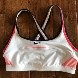 Nike women’s sports bra